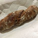 コンセントマーケット - ブルーベリーとラズベリーのバゲット ¥220+税