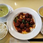 明輝 - 肉だんごの甘酢餡かけ