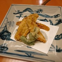 いけす無門 新宿 - ふぐ唐揚げ
