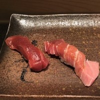 おたる政寿司 新宿店 - 赤身と中トロ。