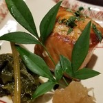 馳走 啐啄一十  - ⑮桜鱒(山形県庄内産・5kg)の木の芽焼き
      脂がのった桜鱒、皮のパリパリ感も芳ばしくて美味しいです♪