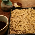 そば処 和邑 - せいろは、十割り蕎麦です。