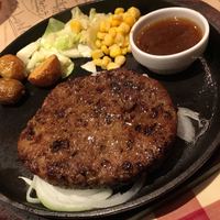 ビストロガブリ 大門店 - ハンバーグステーキ（180g）