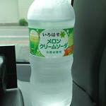 セブンイレブン - ドリンク写真:い・ろ・は・すメロンクリームソーダ￥117