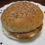 オレンジベーカリー - つくねバーガー