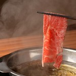 鱷魚牛腰肉的日式高湯涮涮鍋