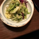 神田きくかわ 日比谷店 - キャベジン。キャベツの浅漬けでした。