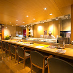 Sushi & Kaisenryouri Hana - 