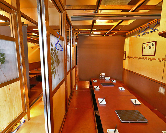 座席 烏丸個室茶寮 キンノトリ 京都駅前店 京都 居酒屋 食べログ