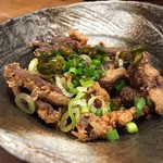 居酒屋ビッグ - ビールのアテに最高 ピリ辛モツ焼き