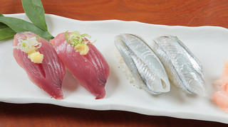 Maruhachi Zushi - 