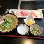 松乃栄 - 寿司そばセット