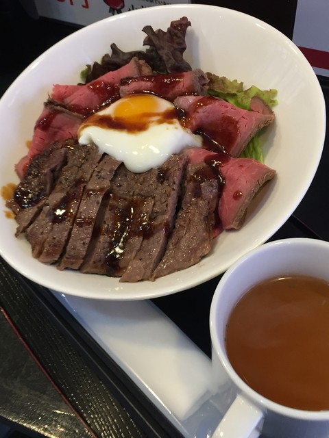 ステーキ丼 えぞや - 小樽（丼）の写真