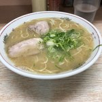 白龍ラーメン - たったの450円！でもクオリティは高い！