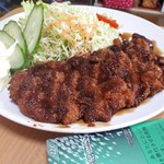 レストランメロディ - サービスセット・ポークカツ(1080円)　アップ&タバコと比較