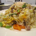中華レストラン プリンセス - 五目チャーハン横から
