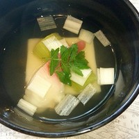 韻松亭 - お吸い物