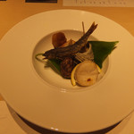 炭火割烹 大嶋 - 焼物：甘鯛塩焼、天然子鮎揚げ焼、姫栄螺、きぬかつぎ、真河豚白子