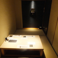 炭火割烹 大嶋 - 掘りごたつ個室四人部屋