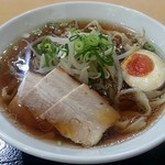 刀削麺 湘苑 - 【醤油ラーメン】￥490(税抜)