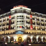 Hotel Majestic - 現代風のライトアップ