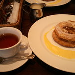カフェ エメ・ヴィベール - ケーキセットは1000円