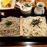 Fukufuku - うどん・そば相盛り、唐揚げ、出汁巻き