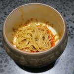 イチリン ハナレ - よだれ鶏のタレに付けた山椒麺