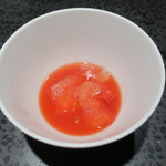 イチリン ハナレ - かいすいすいか：小玉西瓜 （海水と同じ塩分濃度の）塩のゼリー