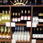 高畠ワイナリー - ワイナリーショップ