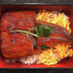 なか卯 - 特うな重(1250円)