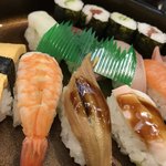 Umeda Yoshinozushi - 