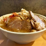 ラーメン荘 地球規模で考えろ - ［2018/05］ラーメン・小・ヤサイ・ニンニクナシ(750円)