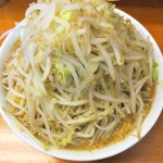 ラーメン二郎 立川店 - 小ラーメン＋野菜ニンニク