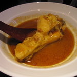 麺屋 波 - ゴロっと手羽元が。