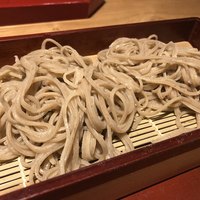 ひろ寿 - ツヤツヤでコシのある蕎麦