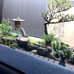 茜CAFE - 美しい坪庭