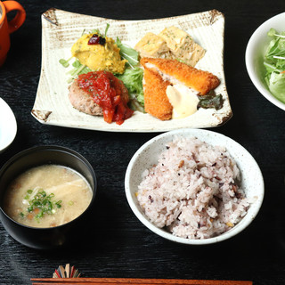 豆量り売り和ダイニング MAMESANO_1