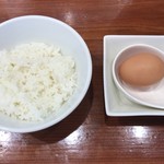 暁 製麺 - 奈良の卵かけごはん 200円(税込)
