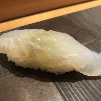 伊勢鮨 - 平目昆布〆