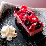 spring berry cake