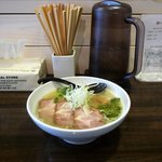 麺 hinata屋 - 中華そば しお（700円）