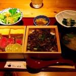 酒菜と大和だし茶漬け 風神 - 大和牛まぶし御膳（全貌）