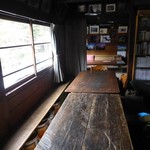 しらびそ小屋 - 店内②