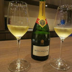 Bistro Champagne Tresors - 