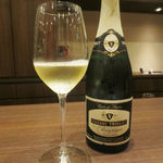 Bistro Champagne Tresors - 