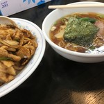 南京亭 - Bセット1000円税込