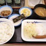 Matsuya - ソーセージエッグ定食 ４００円(税込)(2018年5月29日撮影)