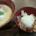 らぁめん まるなか - 追いおにぎり