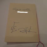 フィオッキ - メニュー；背表紙にはシェフ自らのサインも